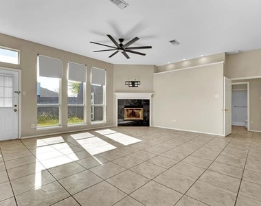 1708 Windcastle Drive - Photo Thumbnail 10