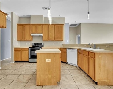 1708 Windcastle Drive - Photo Thumbnail 14