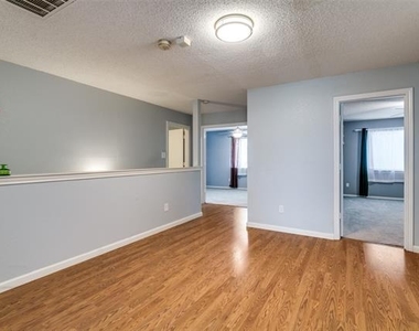 307 Pointer Place - Photo Thumbnail 13