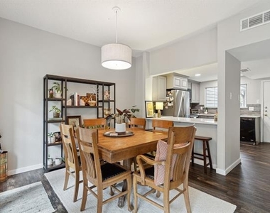 4050 Frankford Road - Photo Thumbnail 11