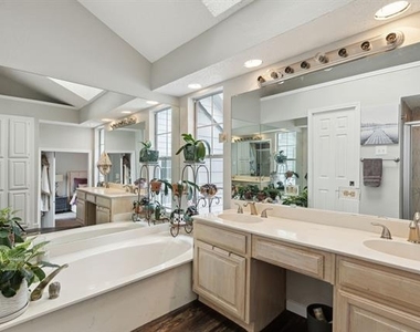 4050 Frankford Road - Photo Thumbnail 20