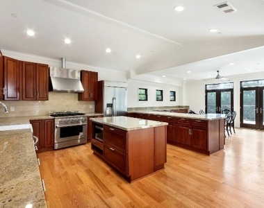 1420 Ashland Avenue - Photo Thumbnail 7