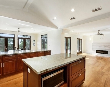 1420 Ashland Avenue - Photo Thumbnail 11