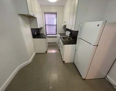 36-35 167th Street - Photo Thumbnail 2