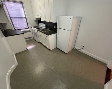 36-35 167th Street - Photo Thumbnail 3