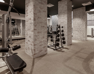 701 North Wayne Street - Photo Thumbnail 26
