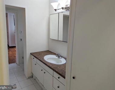 1545 W Passyunk Avenue - Photo Thumbnail 8