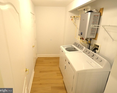 20327 Mallory Court - Photo Thumbnail 11