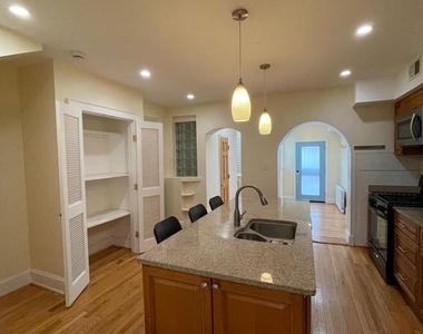 539 24th Street Ne - Photo Thumbnail 9