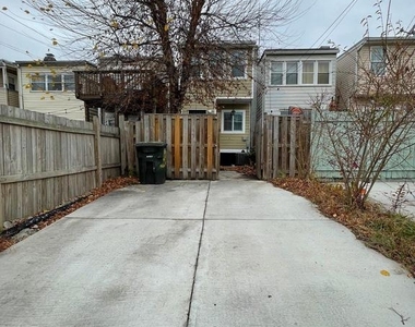 539 24th Street Ne - Photo Thumbnail 36