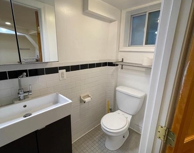539 24th Street Ne - Photo Thumbnail 30