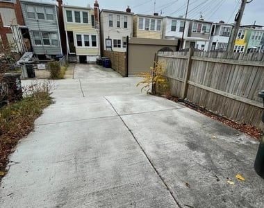 539 24th Street Ne - Photo Thumbnail 35