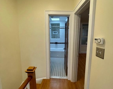 539 24th Street Ne - Photo Thumbnail 16