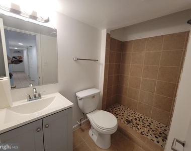 147 Mississippi Avenue Se - Photo Thumbnail 6