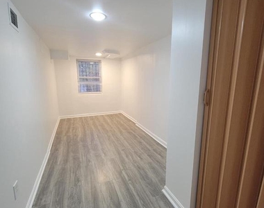 147 Mississippi Avenue Se - Photo Thumbnail 5