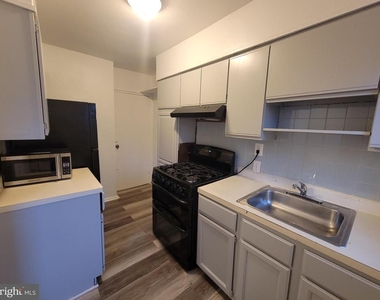 147 Mississippi Avenue Se - Photo Thumbnail 4