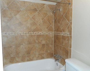 3104 Cedar St - Photo Thumbnail 4