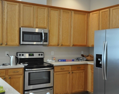 14561 Starbuck Springs Way - Photo Thumbnail 5