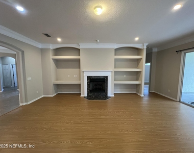 14561 Starbuck Springs Way - Photo Thumbnail 4