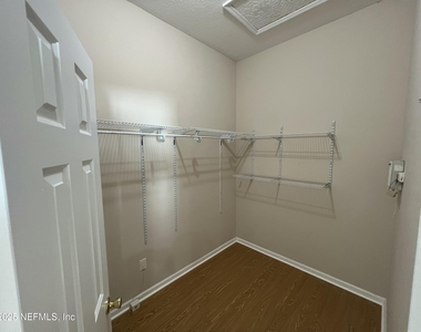 14561 Starbuck Springs Way - Photo Thumbnail 8