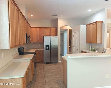 14561 Starbuck Springs Way - Photo Thumbnail 21