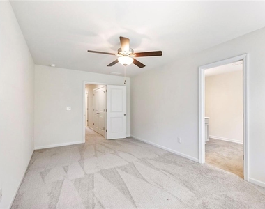 115 Buckingham Lane - Photo Thumbnail 22