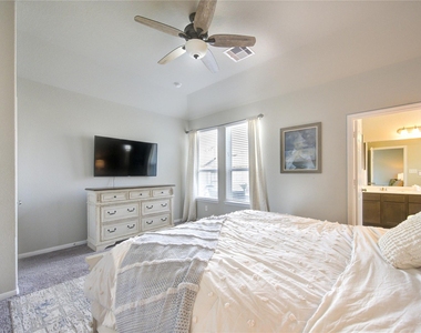 5439 Rustic Ruby Drive - Photo Thumbnail 36
