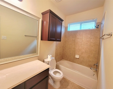 5822 Crawford Hill Lane - Photo Thumbnail 7