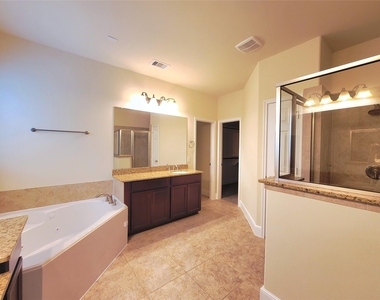 5822 Crawford Hill Lane - Photo Thumbnail 6