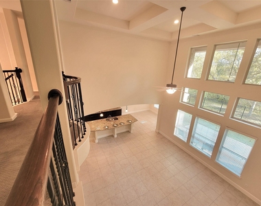 5822 Crawford Hill Lane - Photo Thumbnail 5