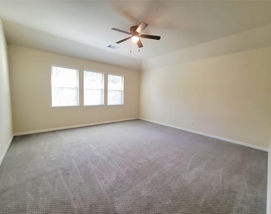 5822 Crawford Hill Lane - Photo Thumbnail 11