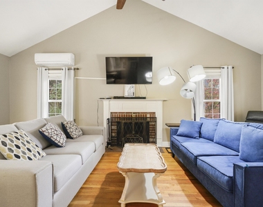 13 Bear Hill - Photo Thumbnail 27
