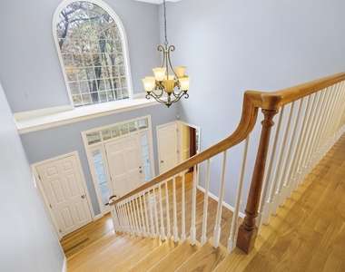 13 Bear Hill - Photo Thumbnail 7