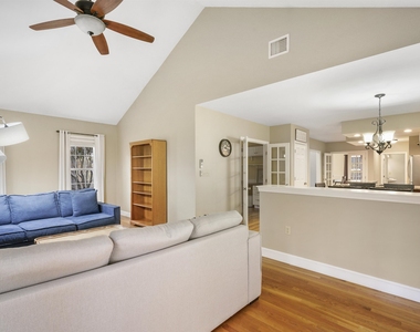 13 Bear Hill - Photo Thumbnail 29