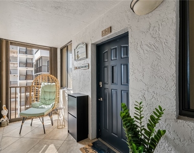 9415 Gulf Shore Drive - Photo Thumbnail 5
