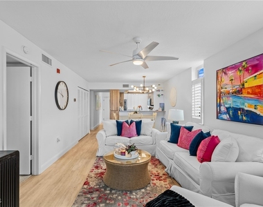 9415 Gulf Shore Drive - Photo Thumbnail 12