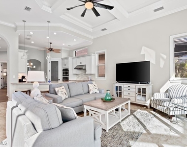 7864 Valencia Court - Photo Thumbnail 18