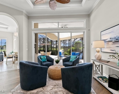 7864 Valencia Court - Photo Thumbnail 14