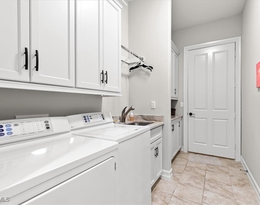 7864 Valencia Court - Photo Thumbnail 46