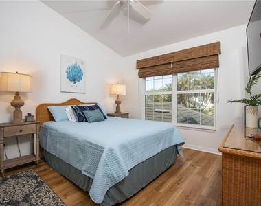 5937 Sand Wedge Lane - Photo Thumbnail 10