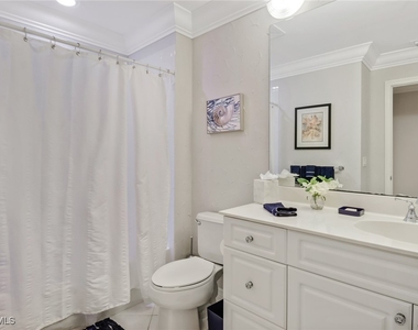 450 Bayfront Place - Photo Thumbnail 21