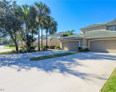 3435 Laurel Greens Lane S - Photo Thumbnail 2