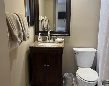 800 Meadowland Drive - Photo Thumbnail 11