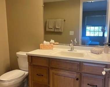 800 Meadowland Drive - Photo Thumbnail 14