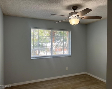 1210 Wildwood Lakes Boulevard - Photo Thumbnail 10