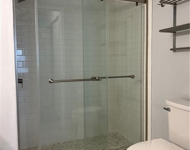 1210 Wildwood Lakes Boulevard - Photo Thumbnail 8