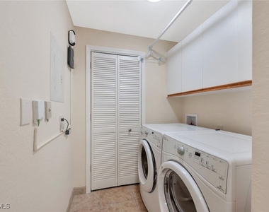 818 Tanbark Drive - Photo Thumbnail 25