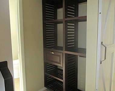 12932 81st Avenue - Photo Thumbnail 11