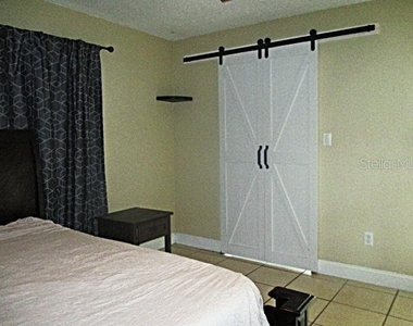 12932 81st Avenue - Photo Thumbnail 9