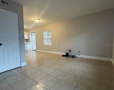 727 1/2 Edgewater Drive - Photo Thumbnail 20